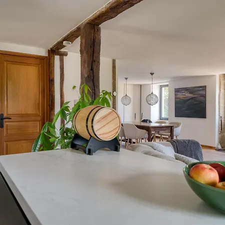 D'hotes Le Tour Du Lot Bed & Breakfast