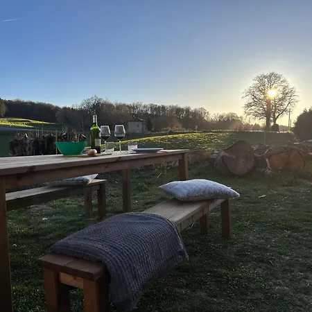 D'hotes Le Tour Du Lot 住宿加早餐酒店 格罗瑟斯