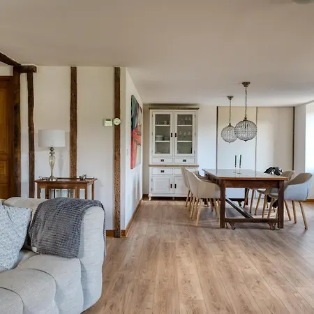 D'hôtes Le Tour Du Lot 3* Gorses