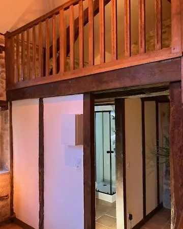 ベッド・アンド・ブレックファスト D'hotes Le Tour Du Lot Gorses